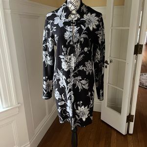 Woman’s Cynthia Rowley jacket/ cardigan paisley black and silver size large